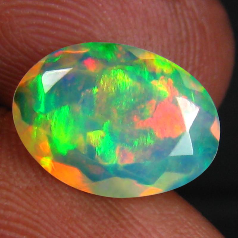 1.58 ct Very good Oval (11 x 8 mm) Un-Heated Ethiopia Rainbow Opal Loose Gemstone