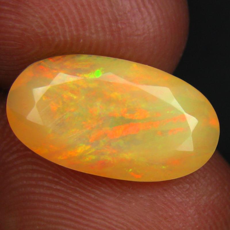 2.68 ct Terrific Oval (14 x 8 mm) Un-Heated Ethiopia Rainbow Opal Loose Gemstone