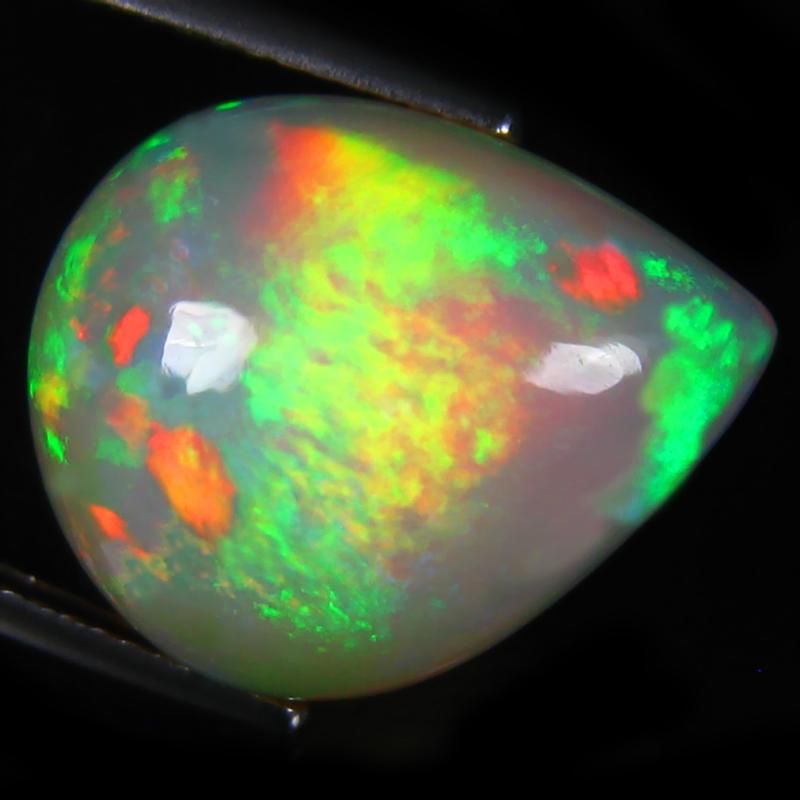 11.22 ct Pretty Pear Cabochon (17 x 14 mm) Flashing 360 Degree Multicolor Rainbow Opal Gemstone