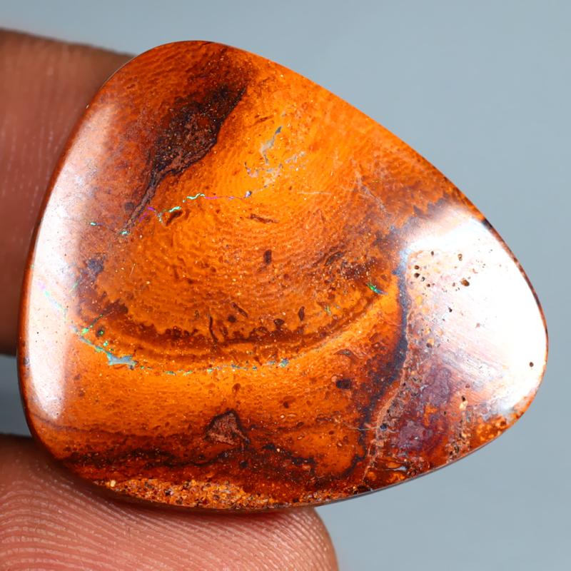 24.60 ct Very good Fancy Shape (27 x 24 mm) Multi Color Australian Koroit Boulder Opal Natural Loose Gemstone