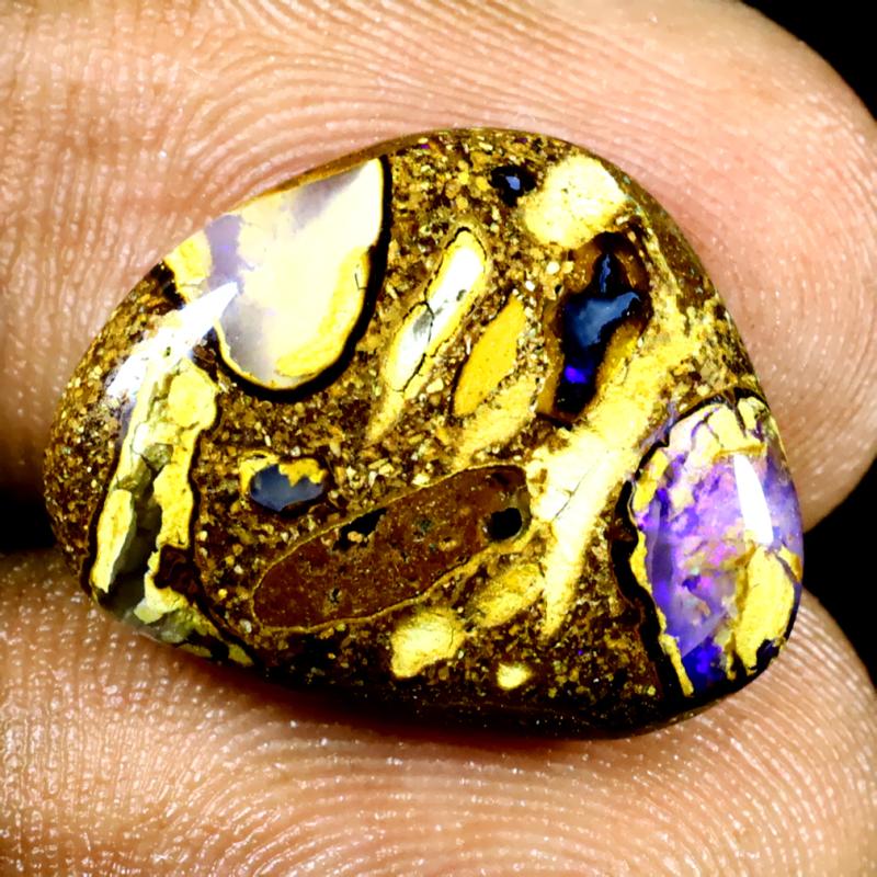 8.01 ct Magnificent fire Fancy Shape (19 x 15 mm) Multi Color Australian Koroit Boulder Opal Natural Loose Gemstone