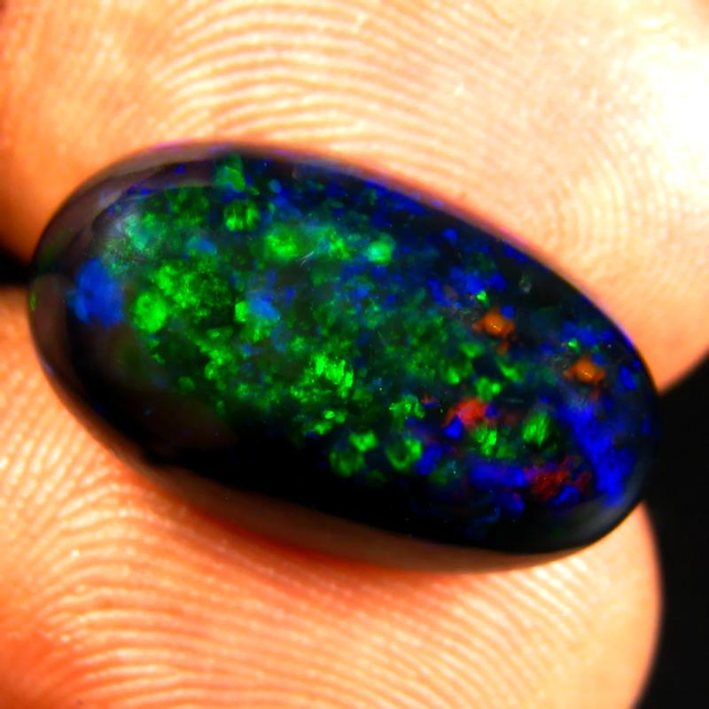 5.59 ct Dazzling Oval Cabochon Cut (17 x 10 mm) Ethiopia Play of Colors Black Opal Natural Gemstone