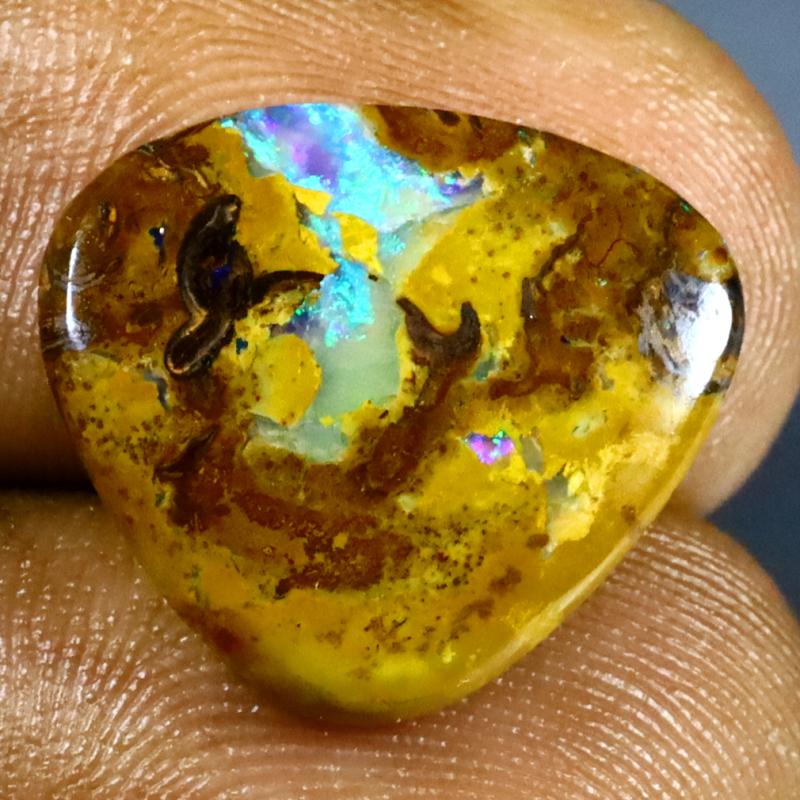 4.63 ct Mind-Boggling Fancy Shape (16 x 15 mm) Multi Color Australian Koroit Boulder Opal Natural Loose Gemstone