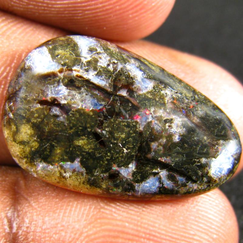 8.65 ct Phenomenal Fancy Cabochon Shape Australia Rare Metallic Boulder Opal Natural Gemstone