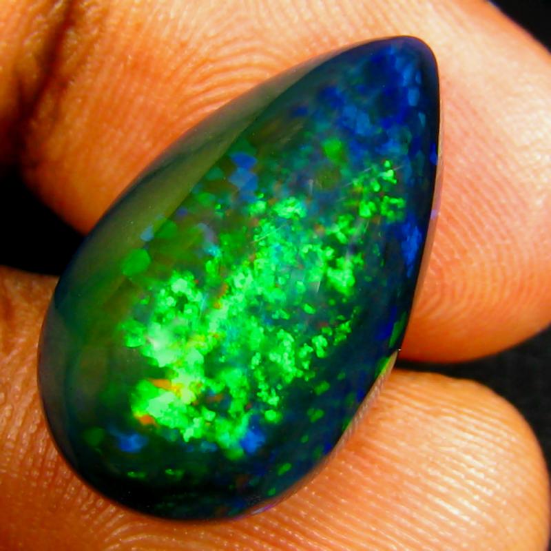 9.21 ct Extraordinary Pear Cabochon (20 x 12 mm) Ethiopian 360 Degree Flashing Black Opal Natural Gemstone