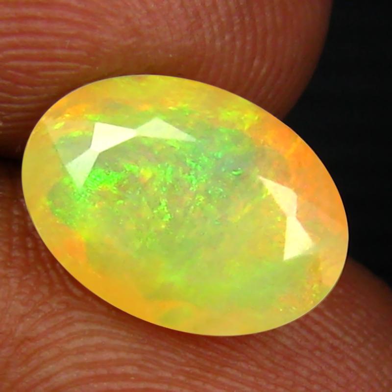 2.19 ct Valuable Oval (12 x 8 mm) Un-Heated Ethiopia Rainbow Opal Loose Gemstone