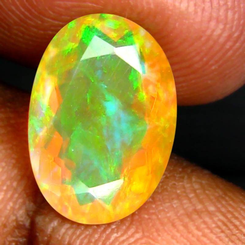 2.30 ct Pretty Oval (12 x 8 mm) Un-Heated Ethiopia Rainbow Opal Loose Gemstone