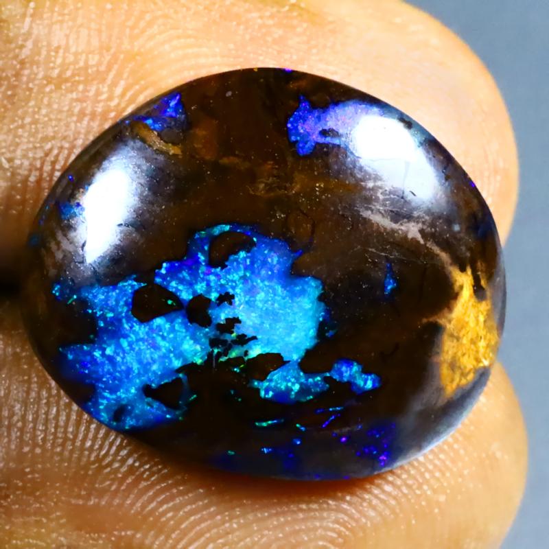 17.68 ct Exquisite Fancy Shape (20 x 17 mm) Multi Color Australian Koroit Boulder Opal Natural Loose Gemstone