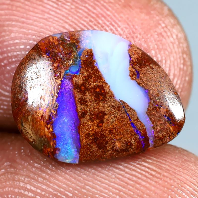 2.70 ct Grand looking Fancy Shape (14 x 10 mm) Multi Color Australian Koroit Boulder Opal Natural Loose Gemstone
