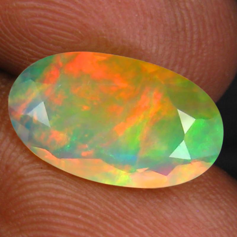 1.77 ct Phenomenal Oval (13 x 8 mm) Un-Heated Ethiopia Rainbow Opal Loose Gemstone