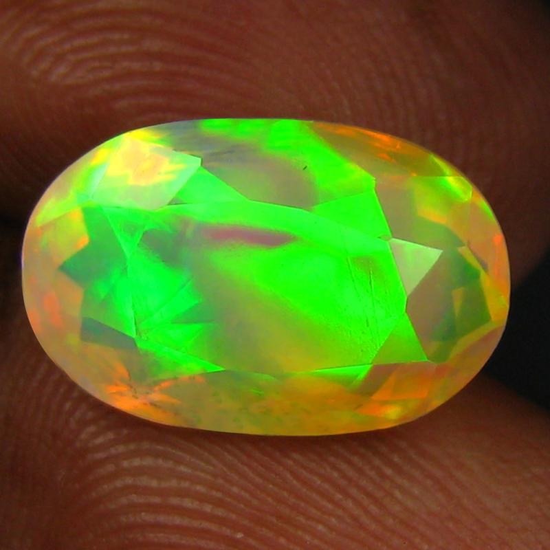 3.58 ct Super-Excellent Oval (13 x 9 mm) Un-Heated Ethiopia Rainbow Opal Loose Gemstone