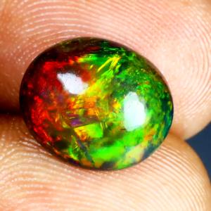 3.66 ct Sparkling Oval Cabochon (12 x 10 mm) Ethiopian 360 Degree Flashing Black Opal Natural Gemstone